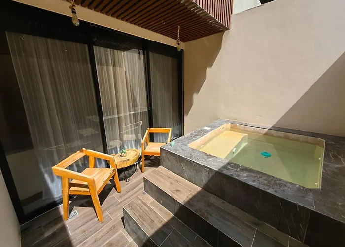 Refugio Privado Plunge Pool Selva De Apartment *